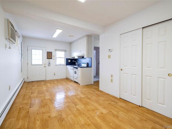 3843 Sally Lane, Oceanside NY 11572