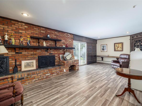3843 Sally Lane, Oceanside NY 11572