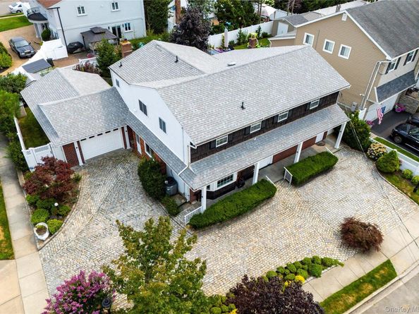 3843 Sally Lane, Oceanside NY 11572