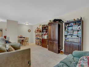 205 Edmunton Drive H17, North Babylon NY 11703