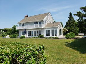 90 Peconic Avenue, Shelter Island NY 11964