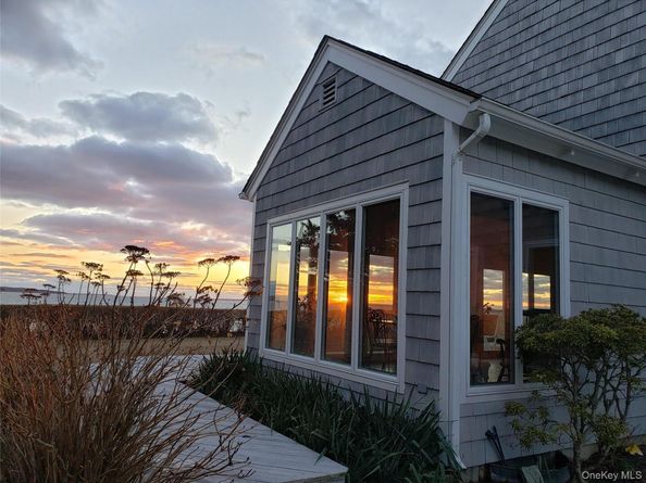 90 Peconic Avenue, Shelter Island NY 11964