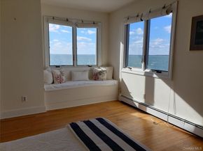 90 Peconic Avenue, Shelter Island NY 11964