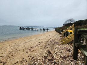 90 Peconic Avenue, Shelter Island NY 11964