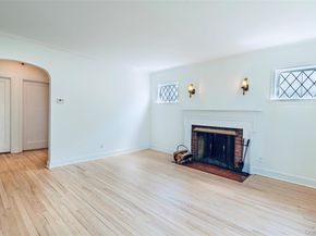 147 Nugent Street, New Hyde Park NY 11040