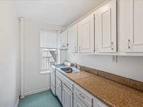 67-25 Dartmouth Street 3M, Forest Hills NY 11375