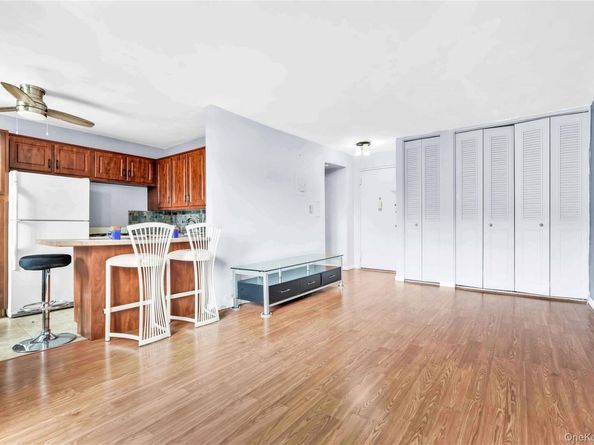 68-15 Selfridge Street 5D, Forest Hills NY 11375