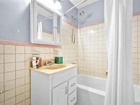 68-15 Selfridge Street 5D, Forest Hills NY 11375