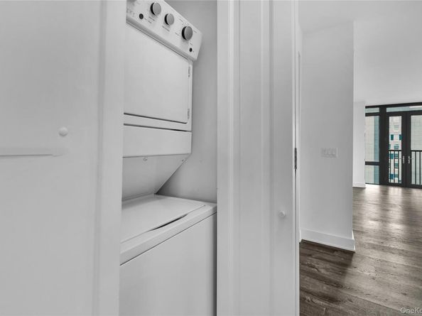 175 Huguenot Street 1106, New Rochelle NY 10801