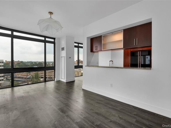 175 Huguenot Street 1106, New Rochelle NY 10801