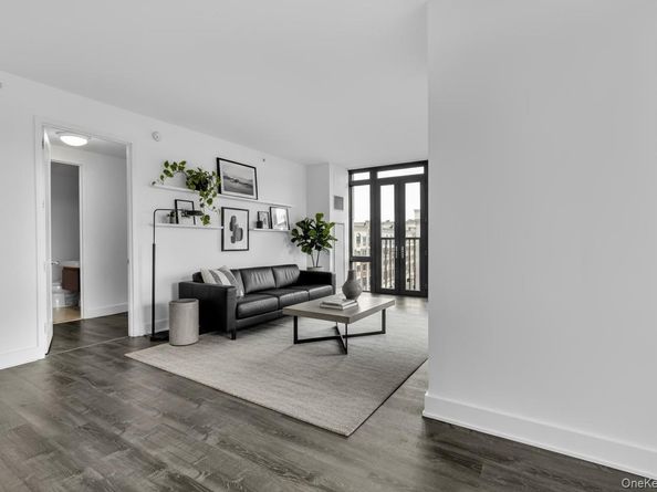 175 Huguenot Street 1106, New Rochelle NY 10801