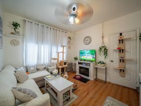19 Brighton 10th Path, Brooklyn NY 11235