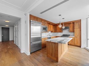 5 Renaissance Square 10G, White Plains NY 10601