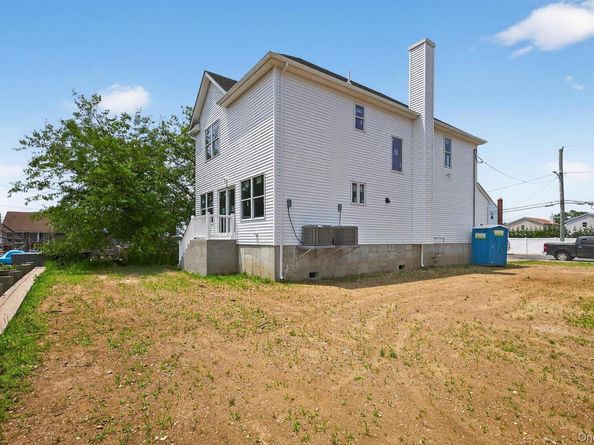 1108 Washington Place, Baldwin Harbor NY 11510