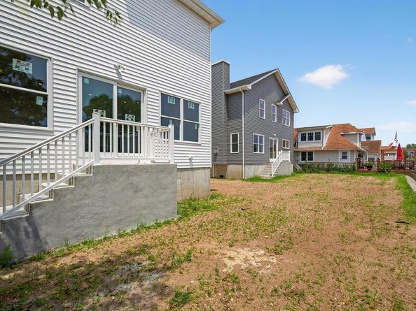 1108 Washington Place, Baldwin Harbor NY 11510