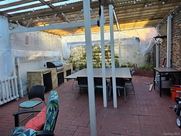 367 Lincoln Avenue, Brooklyn NY 11208