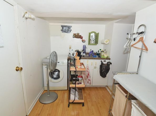 8102 164th Place, Jamaica Hills NY 11432