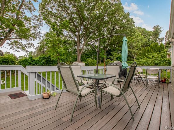 127 Parkview Road, Elmsford NY 10523