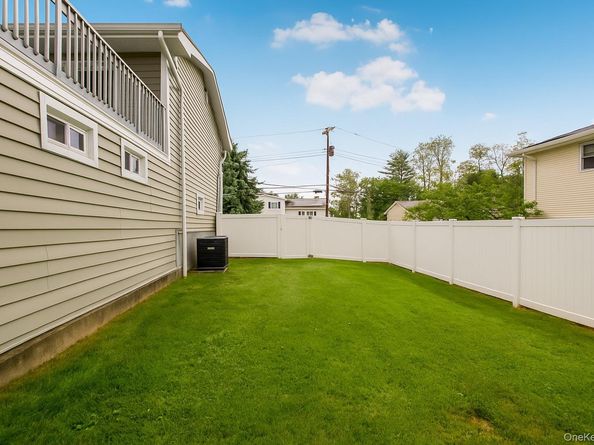 127 Parkview Road, Elmsford NY 10523