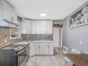 859 Franklin Avenue, Valley Stream NY 11580