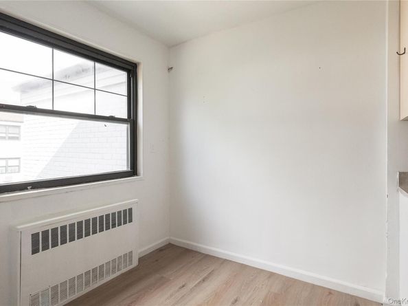 67-09 136 Street B, Kew Garden Hills NY 11367