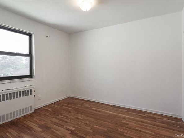 67-09 136 Street B, Kew Garden Hills NY 11367