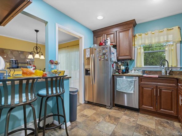 3559 Old Yorktown Road, Yorktown Heights NY 10598