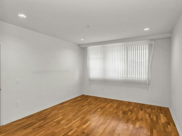 100 Harbor View Drive 249, Port Washington NY 11050