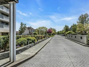 100 Harbor View Drive 249, Port Washington NY 11050