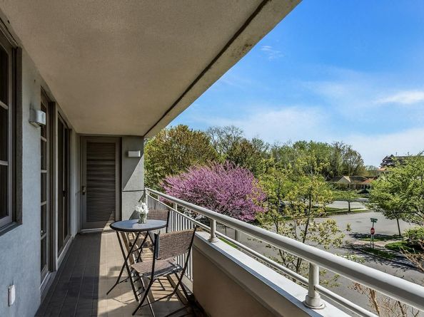 100 Harbor View Drive 249, Port Washington NY 11050