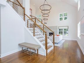 652 Noyack Path, Water Mill NY 11976