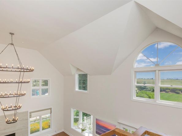 652 Noyack Path, Water Mill NY 11976