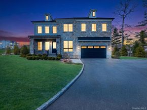 1 Sequoia Circle, Manhasset NY 11030