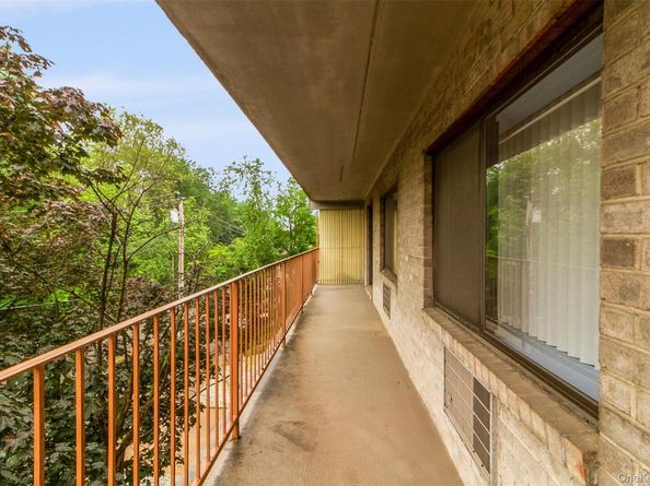 687 Bronx River Road 2A, Yonkers NY 10704