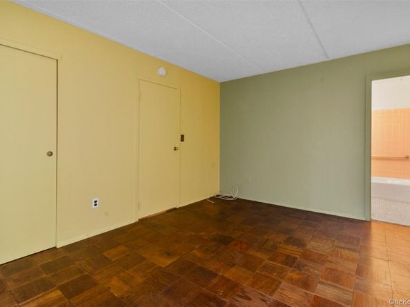 687 Bronx River Road 2A, Yonkers NY 10704