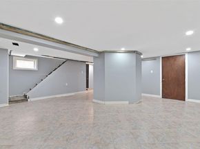 16309 99th Street, Howard Beach NY 11414