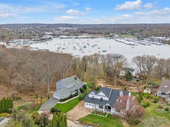 14 Harbor Crest Court, Huntington NY 11743