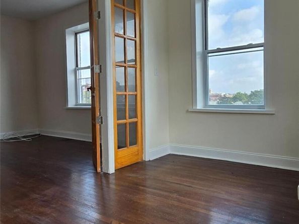 59-11 Queens Boulevard 5H, Woodside NY 11377