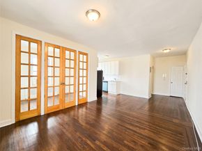 59-11 Queens Boulevard 5H, Woodside NY 11377
