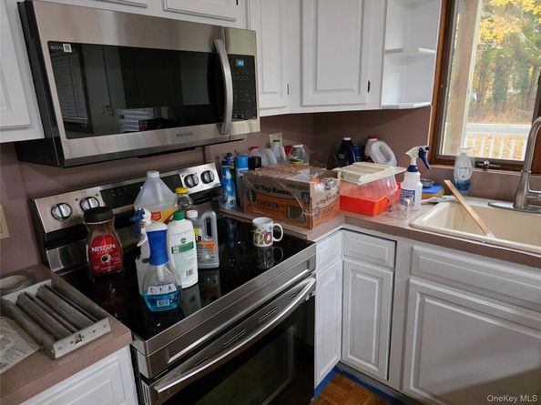 484 Bicycle Path, Port Jefferson Station NY 11776