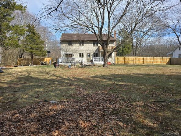 484 Bicycle Path, Port Jefferson Station NY 11776