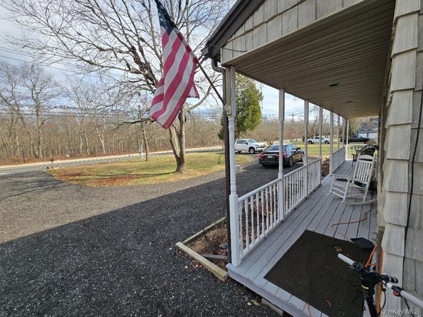 484 Bicycle Path, Port Jefferson Station NY 11776