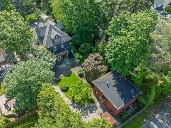 175 Ivy Street, Oyster Bay NY 11771