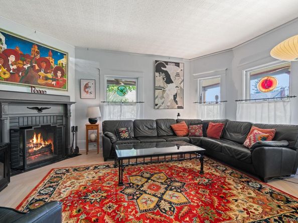 175 Ivy Street, Oyster Bay NY 11771
