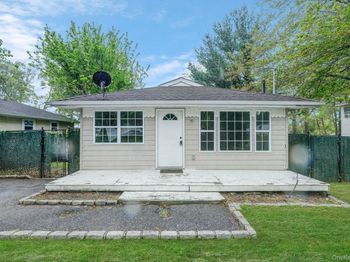 122 Eleanor Avenue