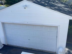 22 Salem Lane, Selden NY 11784