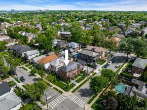 16204 12th Road, Whitestone NY 11357
