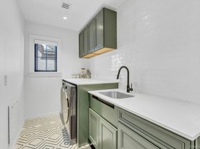 16204 12th Road, Whitestone NY 11357