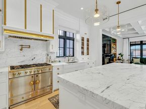 16204 12th Road, Whitestone NY 11357