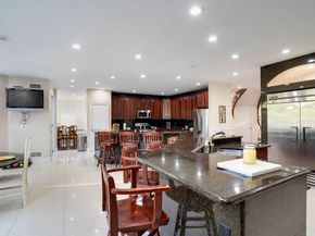 91 Fairmont Avenue, Medford NY 11763